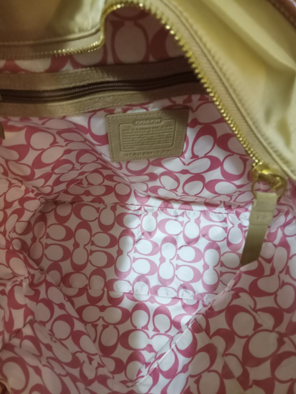 Coach 06 Hampton Satin/Leather EUC - Picture 7 of 14